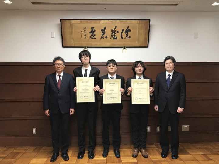 From left: Dean Nakanishi, recipient of award, Vice Dean Takekawa